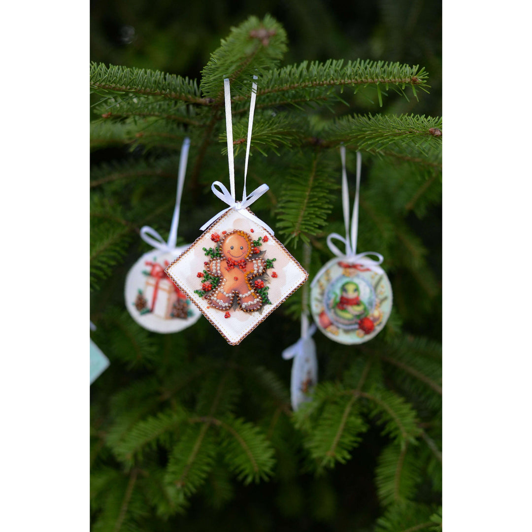 Bead Embroidery Kit Decoration - Holiday baking ABT-033