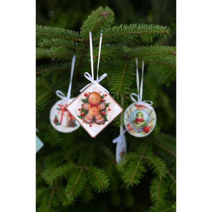 Bead Embroidery Kit Decoration - Holiday baking ABT-033