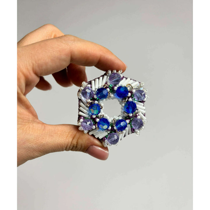 Beadwork Kit for making Crystal Art brooch Winter wreath BP-362C