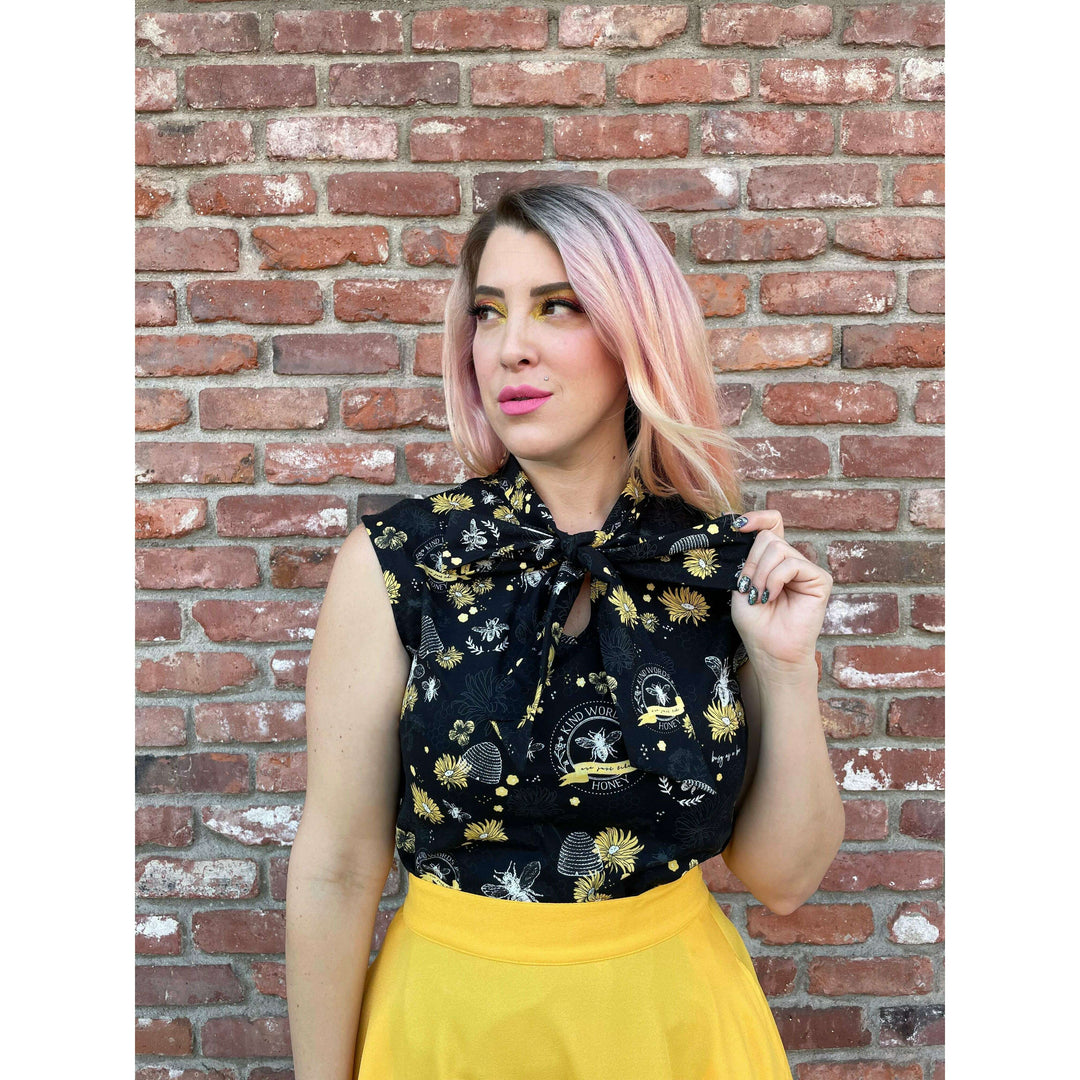Bee Kind Bow Top