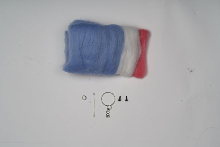 Whale Needle Felting Kit. Wizardi DIY Wool Craft Kit F07N8-538