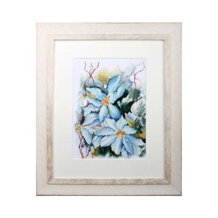 Blue clematis M546 Counted Cross Stitch Kit
