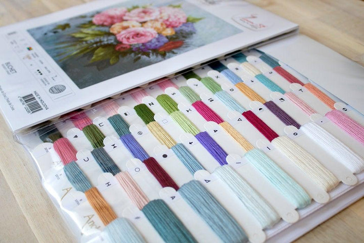 Bouquet B2371L Counted Cross-Stitch Kit