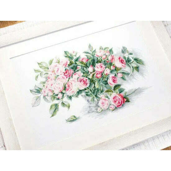 Bouquet of Pink Roses B2286L Counted Cross-Stitch Kit