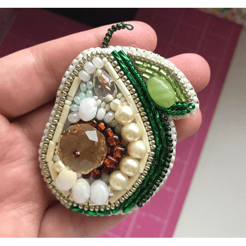 BP-213C Beadwork kit for creating brooch Crystal Art "Avocado"