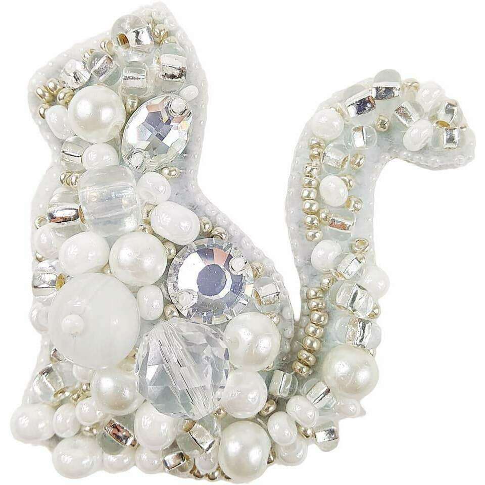 BP-220C Beadwork kit for creating brooch Crystal Art "Cat"