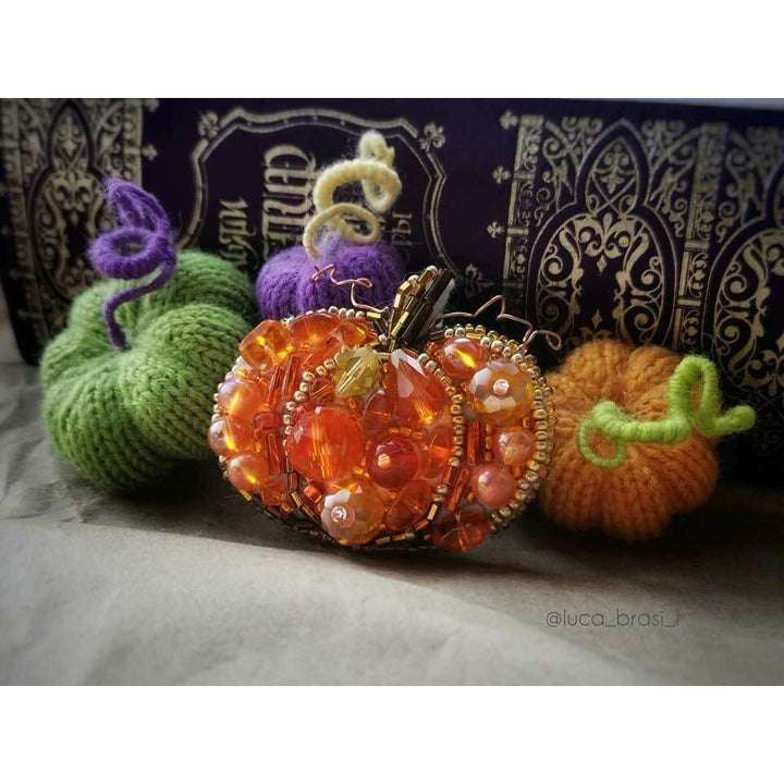 BP-242C Beadwork kit for creating brooch Crystal Art "Pumpkin"