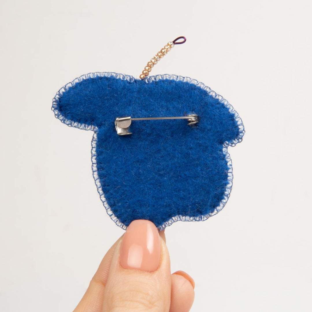 BP-277C Beadwork kit for creating brooch Crystal Art "Plum"