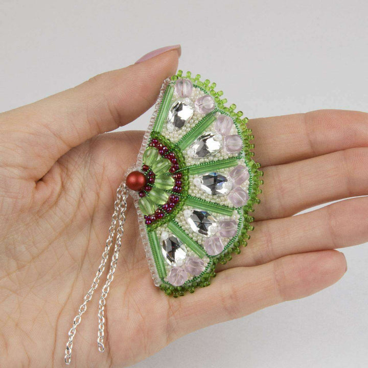 BP-303C Beadwork kit for creating brooch Crystal Art "Fan"