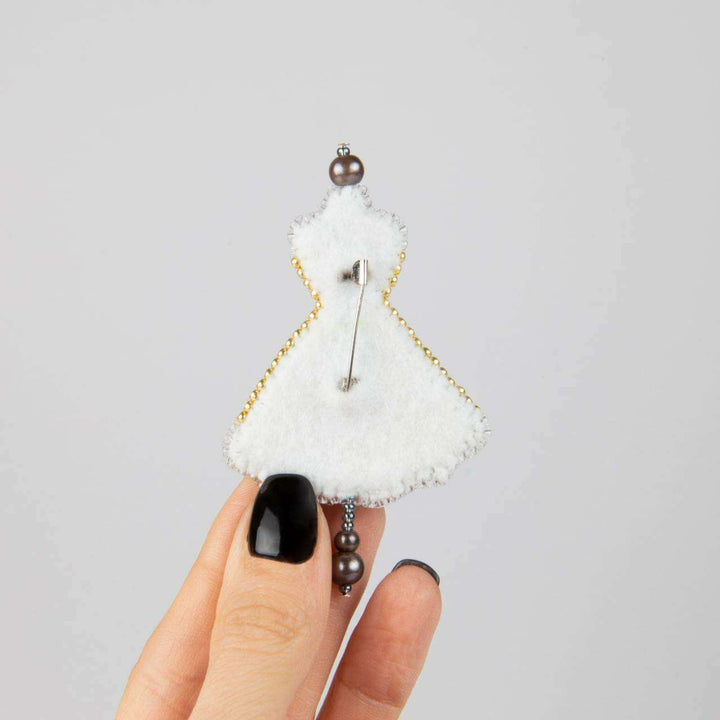 BP-322C Beadwork kit for creating brooch Crystal Art "Dress"