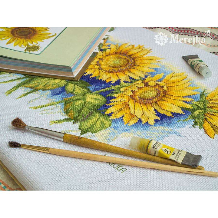 Bright Sunflowers K-125 Counted Cross-Stitch Kit