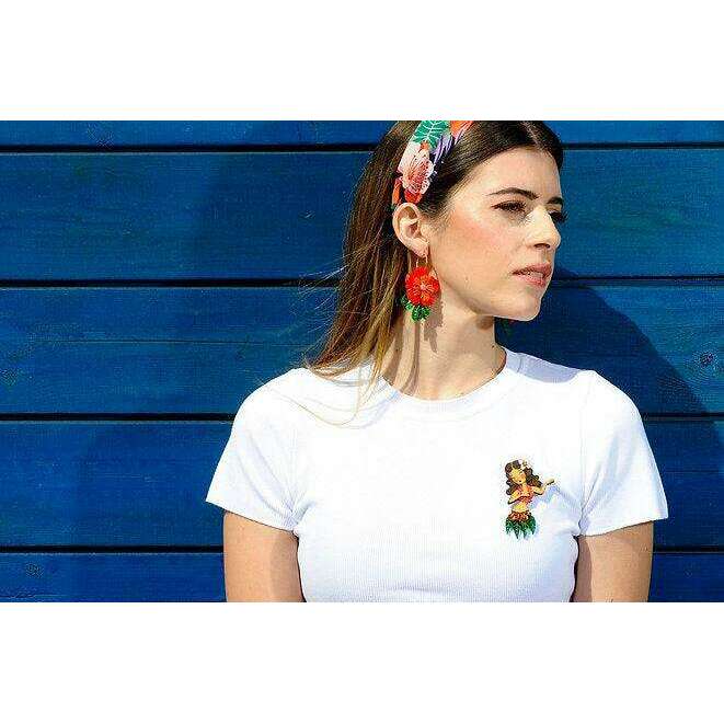 Brunette Hula Girl Brooch by Laliblue - Quirks!