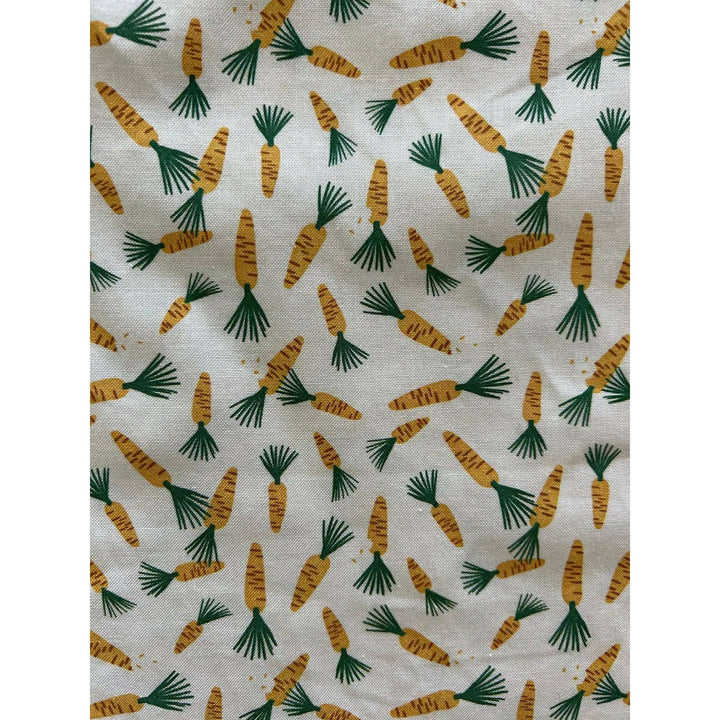 Carrots Bow Top