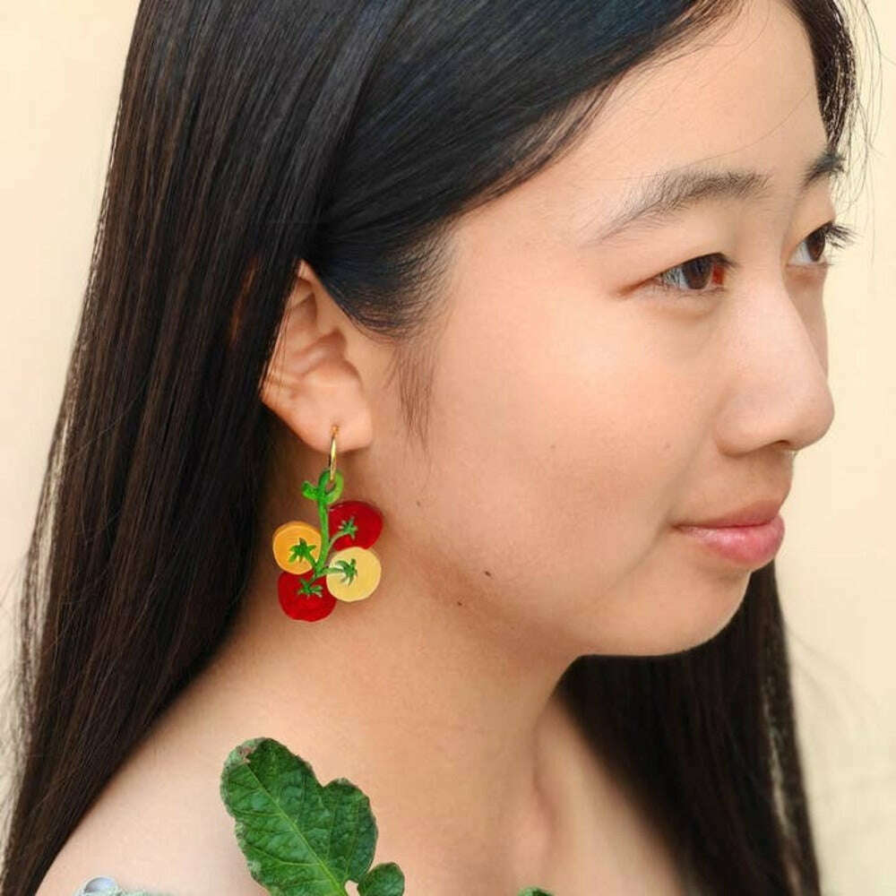 Cherry Tomato Dangle 1