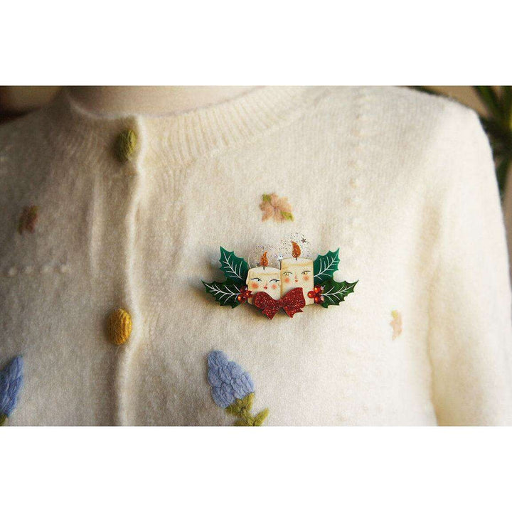Christmas Candle Couple Brooch by Laliblue - Quirks!