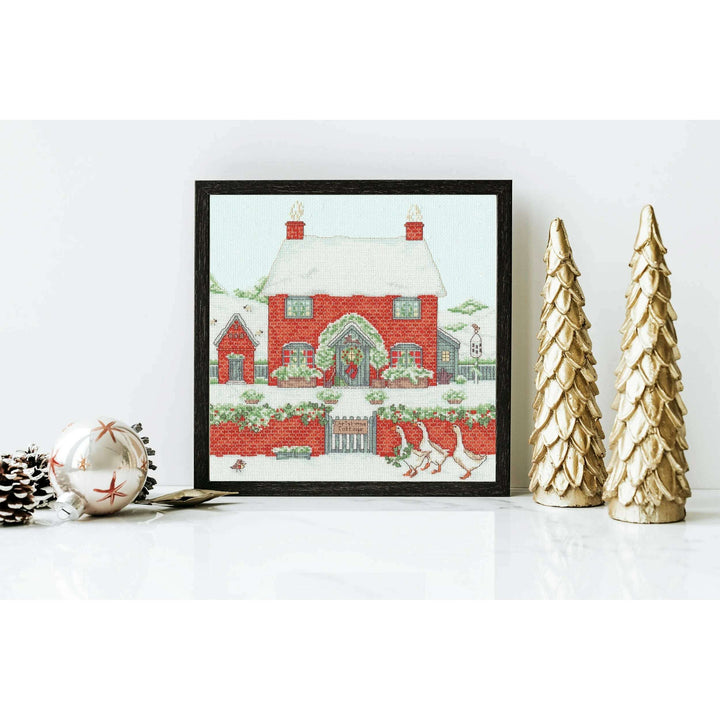 Christmas Cottage XSS17 Counted Cross Stitch Kit