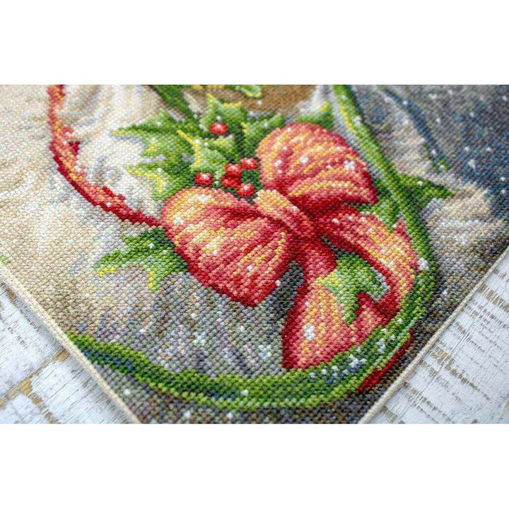 Christmas Deer B598L Counted Cross-Stitch Kit