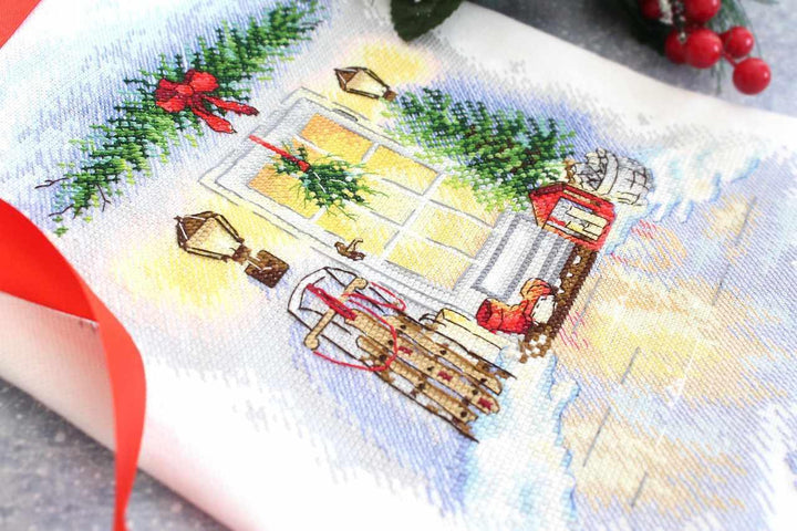 Christmas Door Cross Stitch Kit A-018 / SA-018