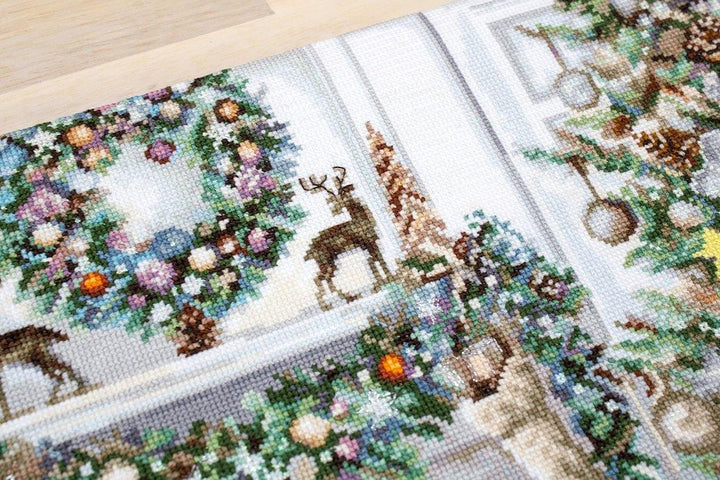 Christmas Interior B2394L Counted Cross-Stitch Kit