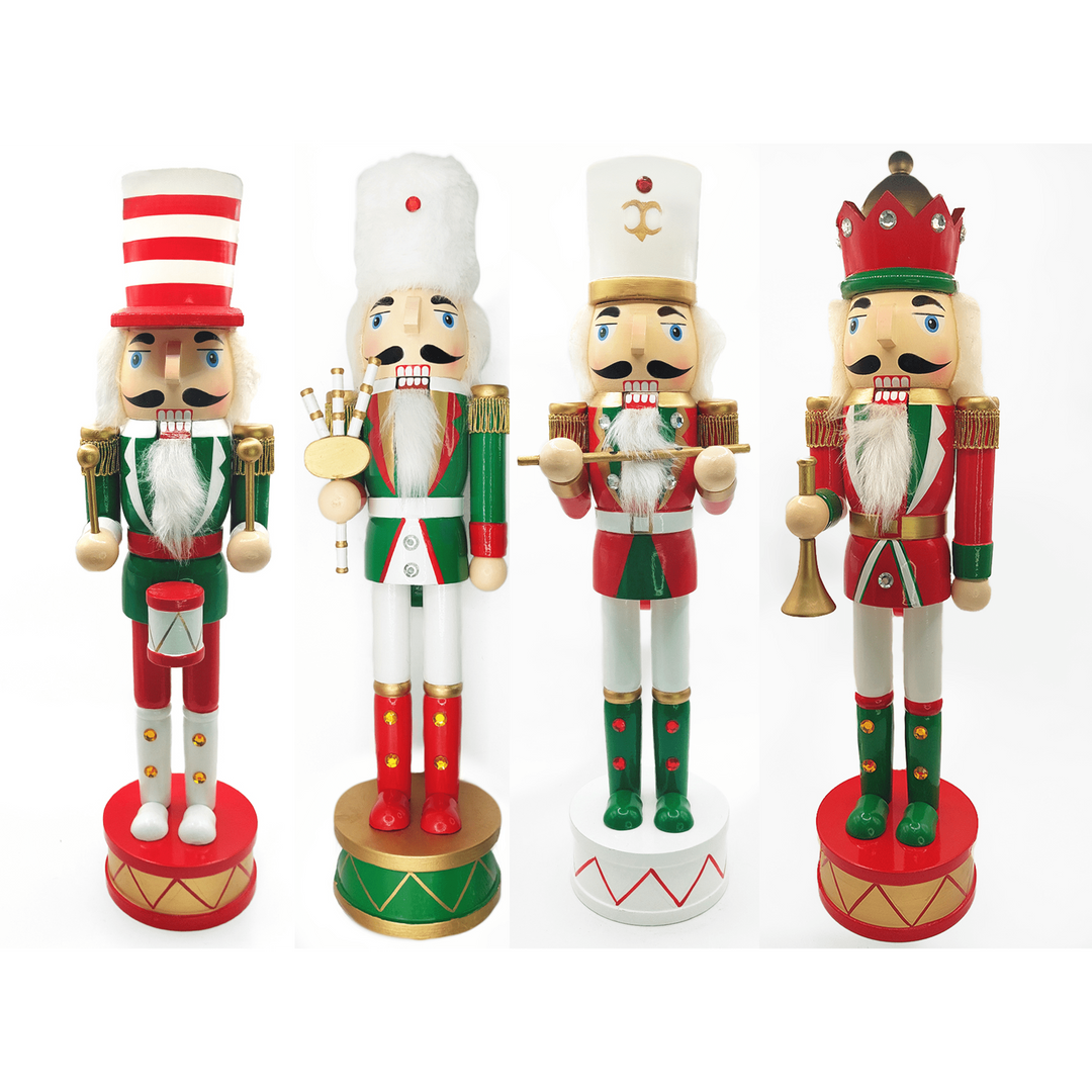 Christmas Nutcracker the Trumpeter. Wizardi Classic Wooden Festive Decoration F07M14-32-N01819D