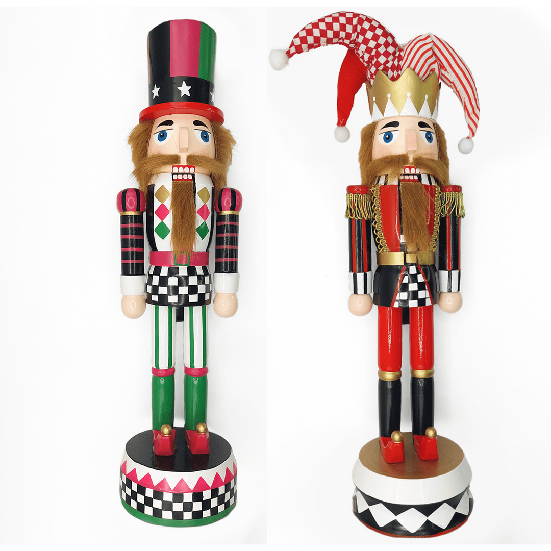 Christmas Nutcracker. Wizardi Classic Wooden Festive Decoration F07M14-37-N01833A