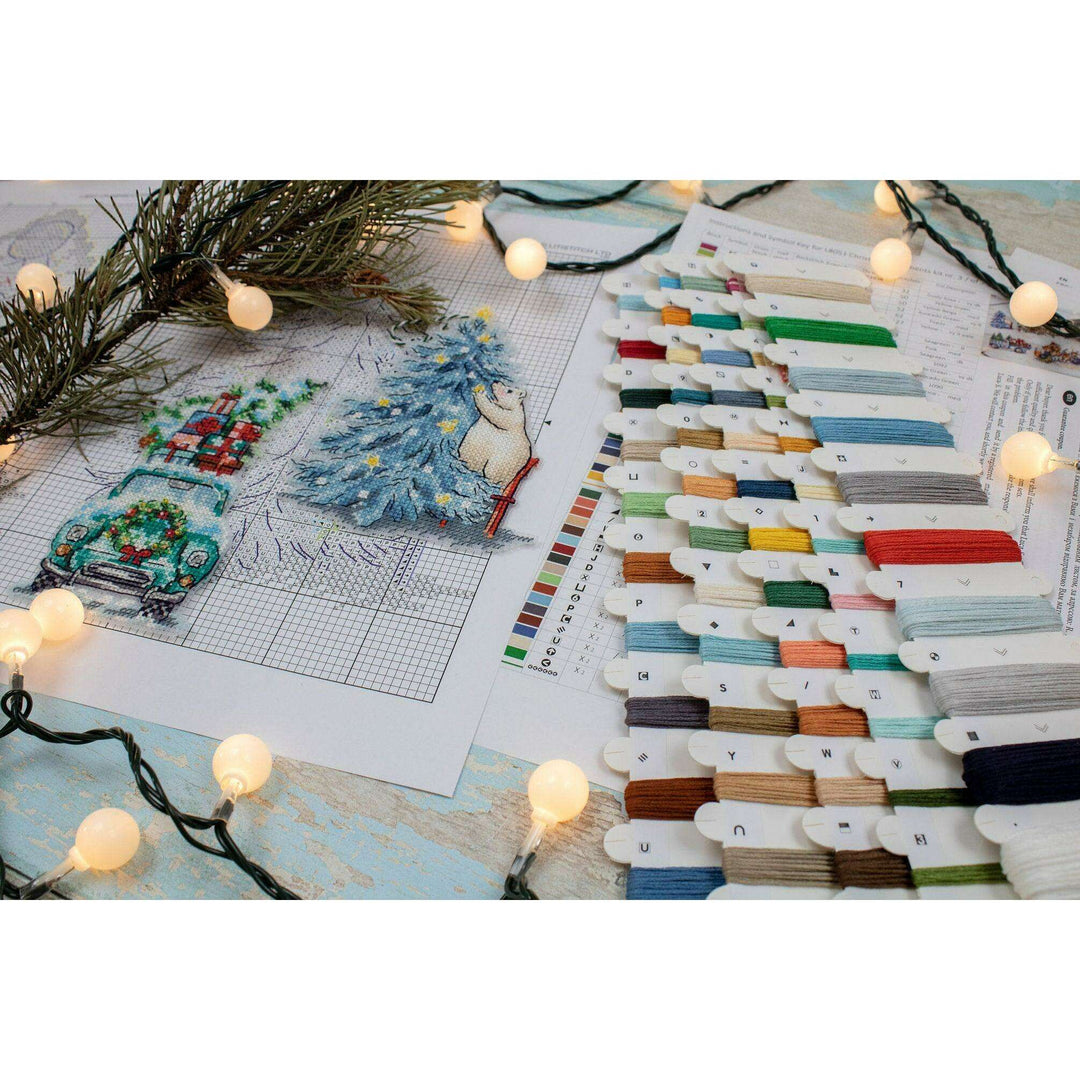 Christmas Ornaments Kit L8051 Counted Cross Stitch Kit
