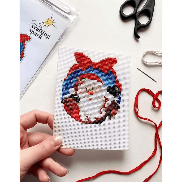 "Christmas Toys" 109CS Counted Cross-Stitch Kit