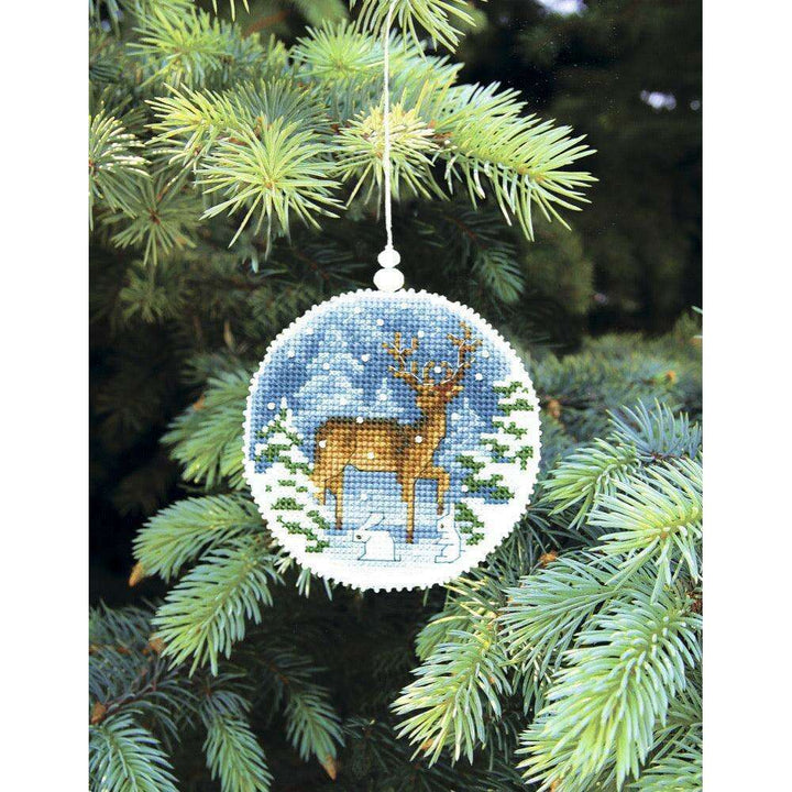 Christmas tree toy cross-stitch kit T-16C "Winter evening"