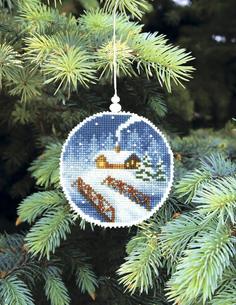 Christmas tree toy. Plastic Canvas Cross-stitch kit T-20C "Winter evening"