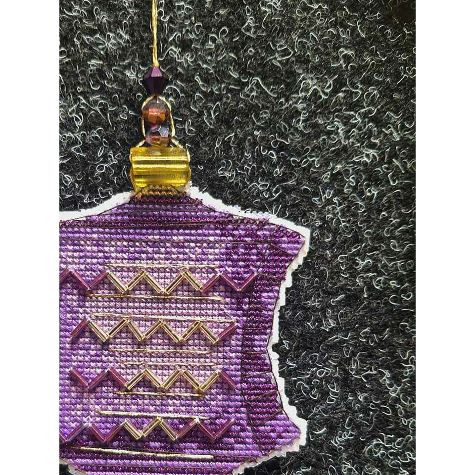 Christmas tree toy. Plastic Canvas Cross-stitch kit T-24C "Colorful lanterns"