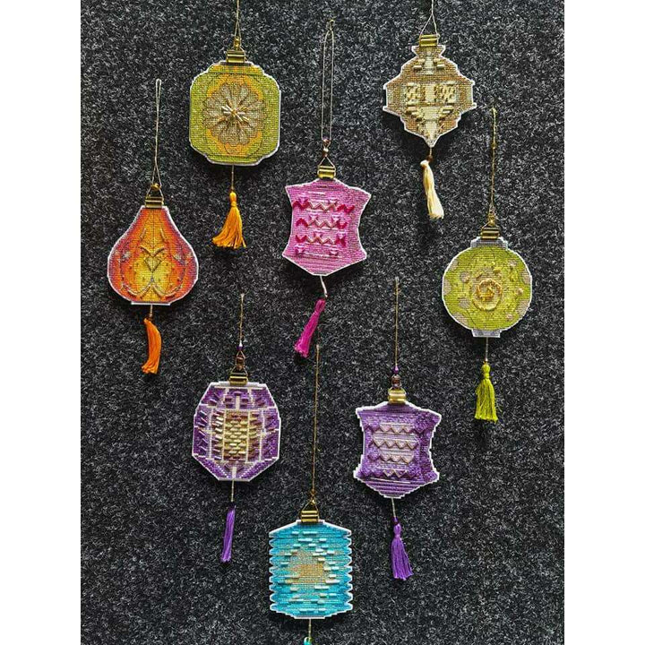 Christmas tree toy. Plastic Canvas Cross-stitch kit T-27C "Colorful lanterns"