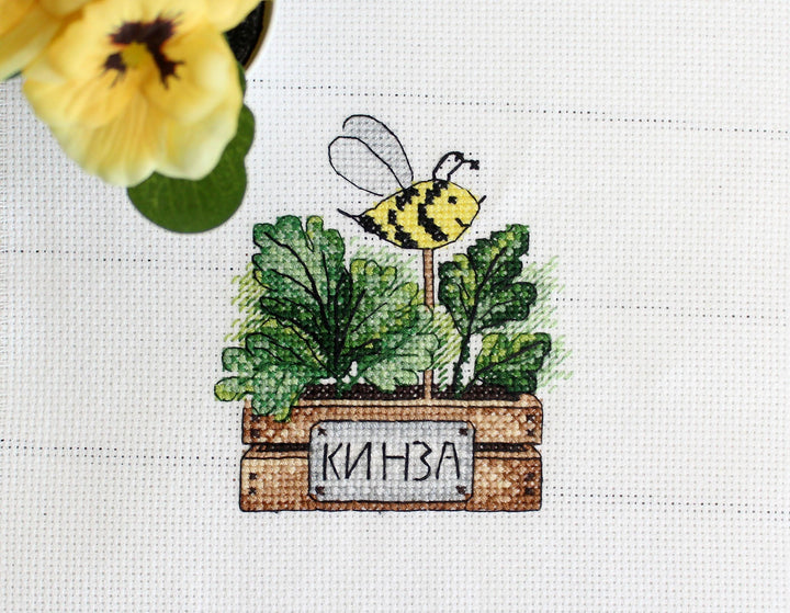 Coriander SM-638 Counted Cross Stitch Kit