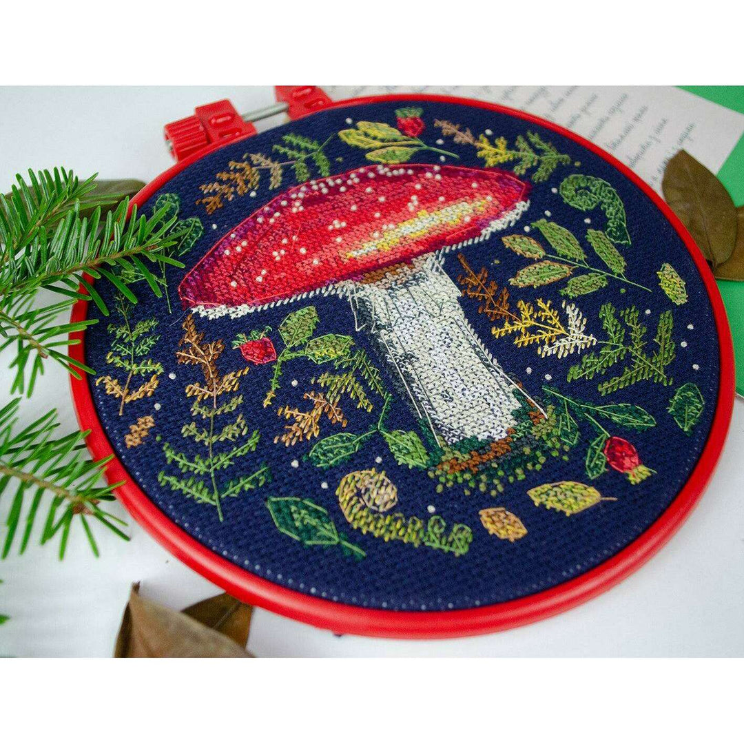 Counted Cross-stitch kit - Forest handsome AHM-071