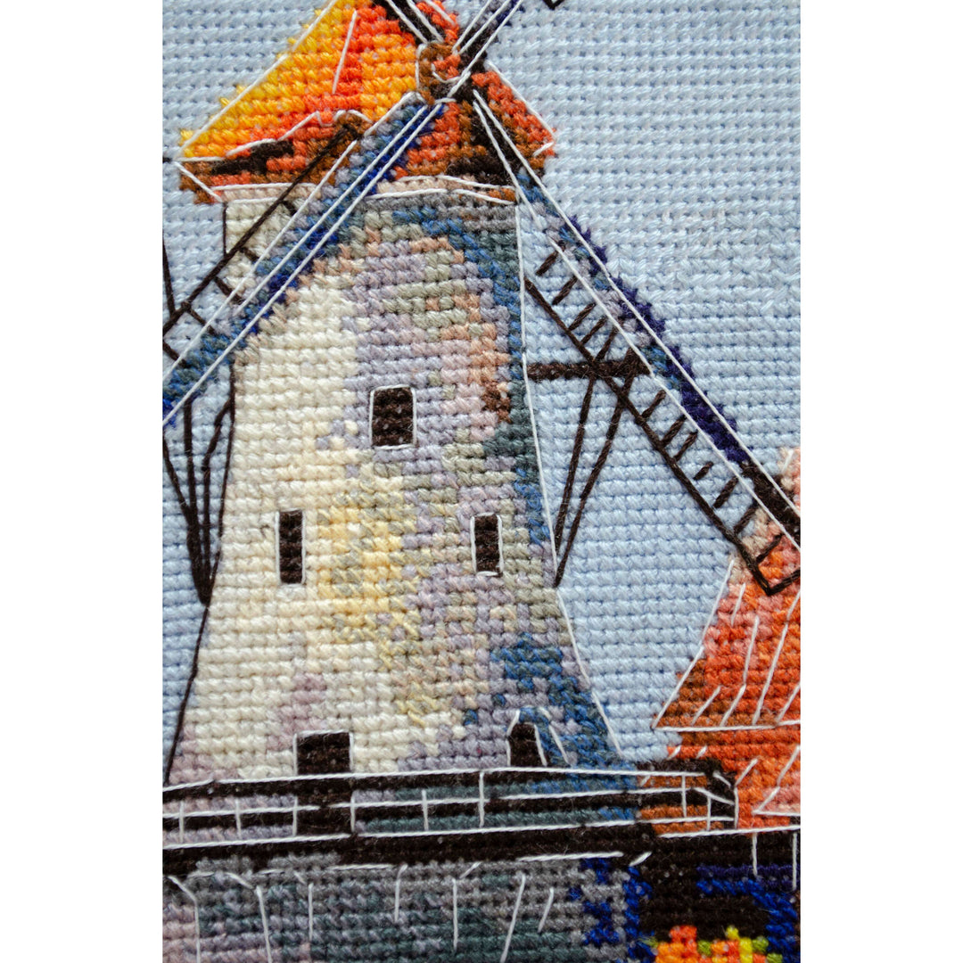 Counted Cross stitch kit - The melody of the autumn wind