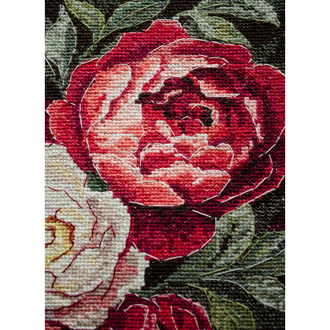 Counted Cross-stitch kit - Velvet feelings AH-244
