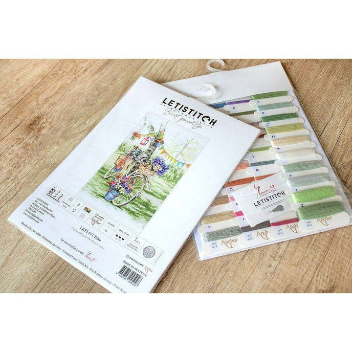 Counted Cross Stitch Kit Bike Leti971