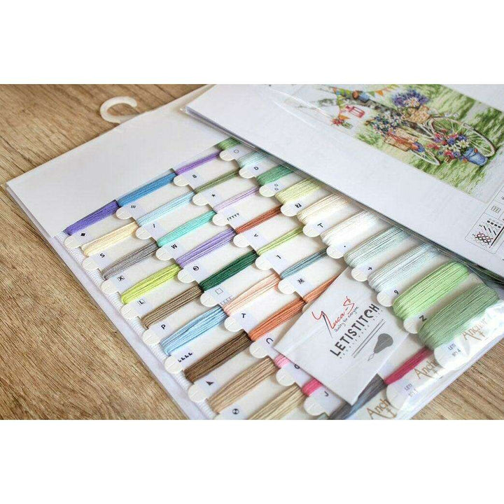 Counted Cross Stitch Kit Bike Leti971
