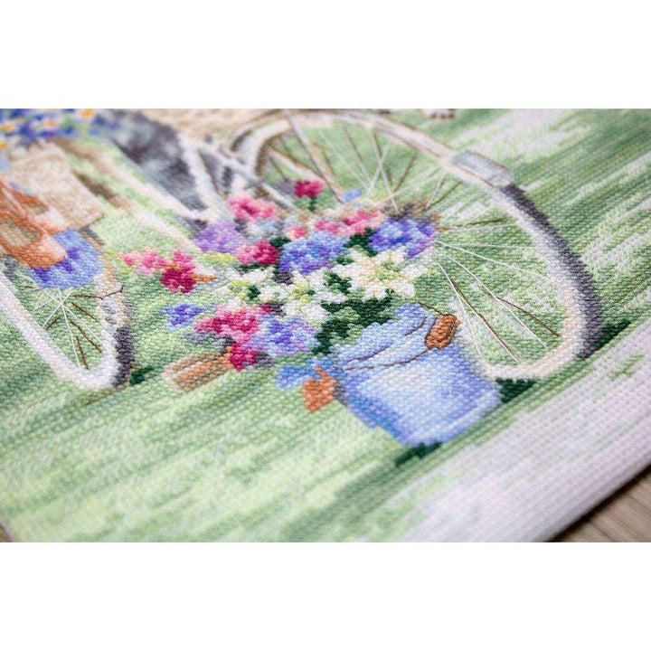 Counted Cross Stitch Kit Bike Leti971