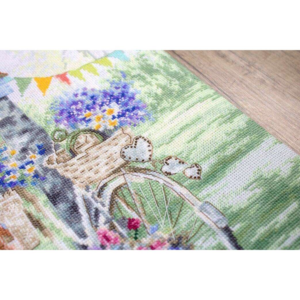 Counted Cross Stitch Kit Bike Leti971
