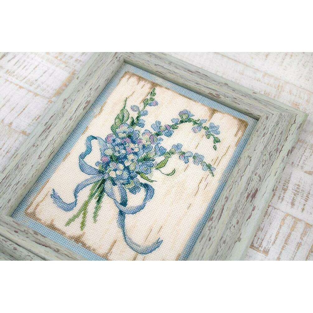 Counted Cross Stitch Kit BLUE I Leti974