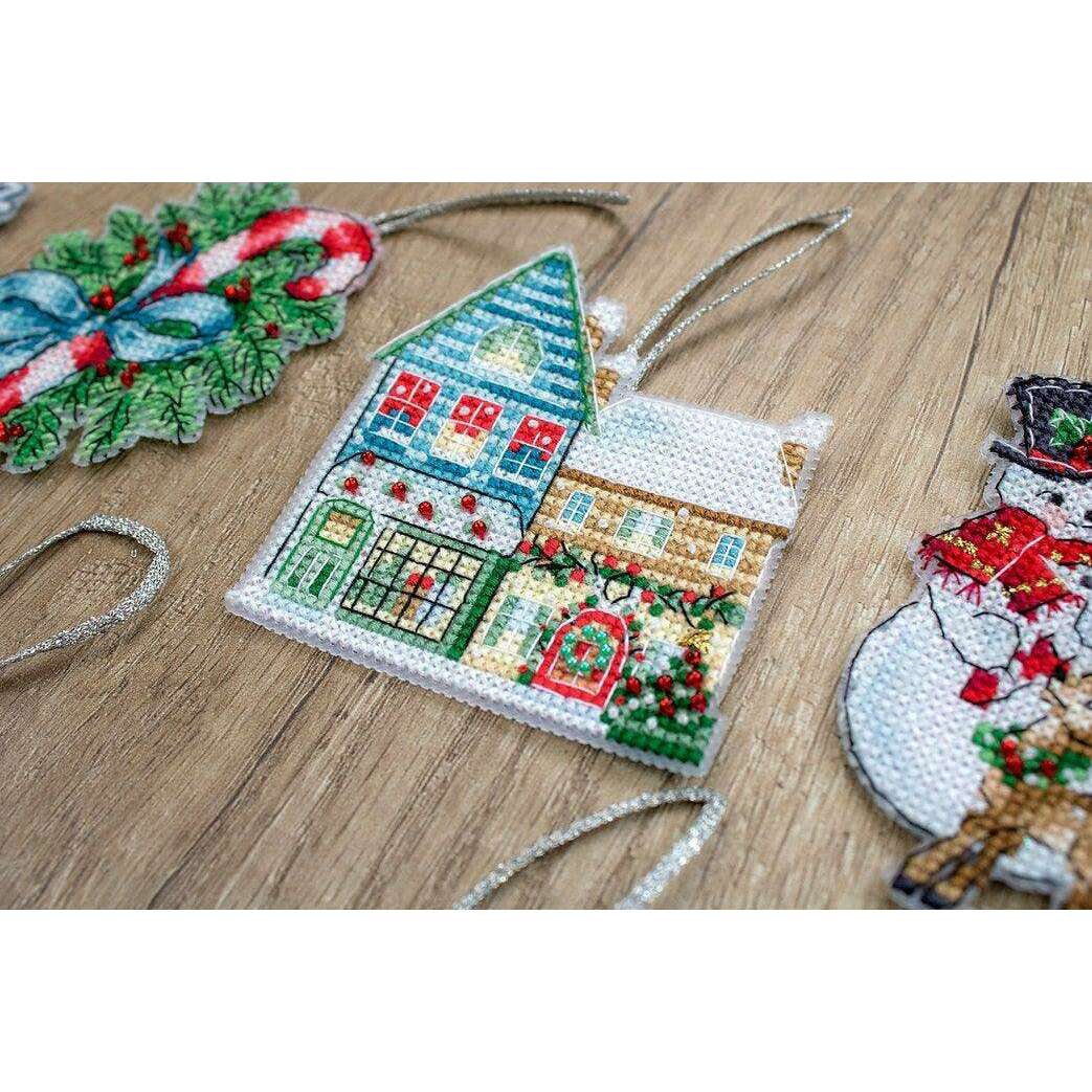 Counted Cross Stitch Kit Christmas Toys Kit 2 L8002