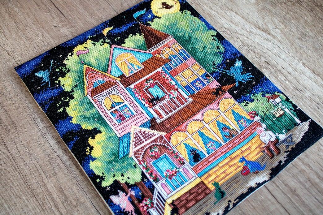 Counted Cross Stitch Kit Fairy tale house Leti937