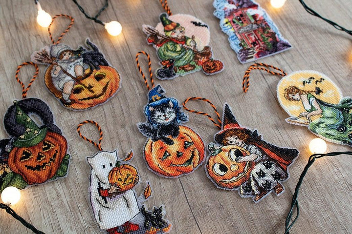 Counted Cross Stitch Kit Halloween Toys  L8008
