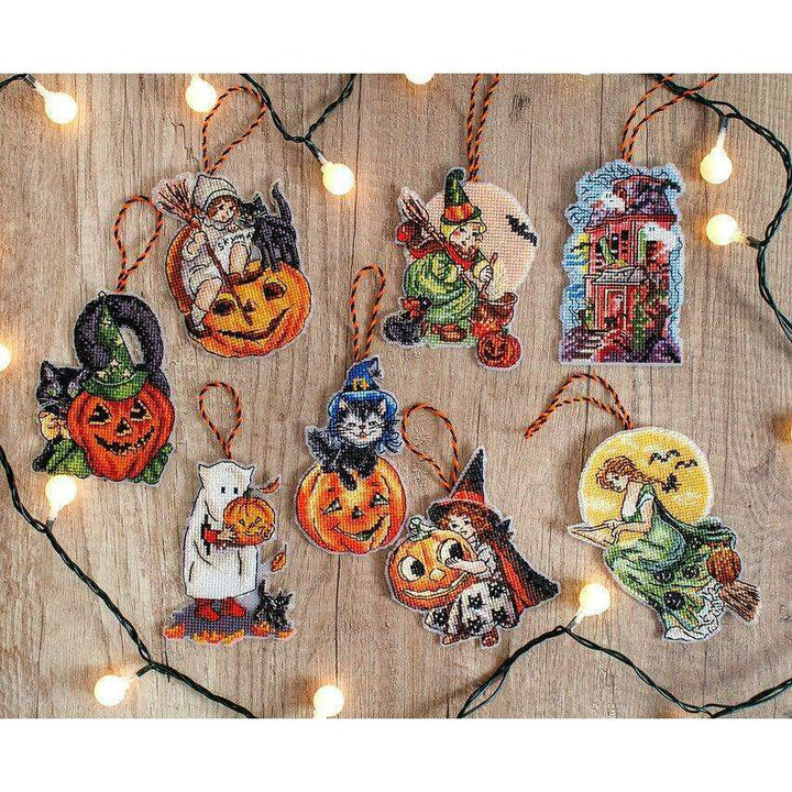 Counted Cross Stitch Kit Halloween Toys  L8008