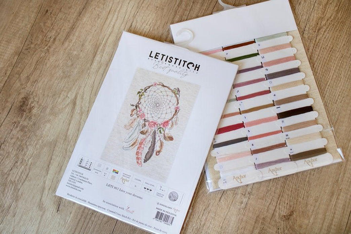 Counted Cross Stitch Kit Live your dreams Leti957