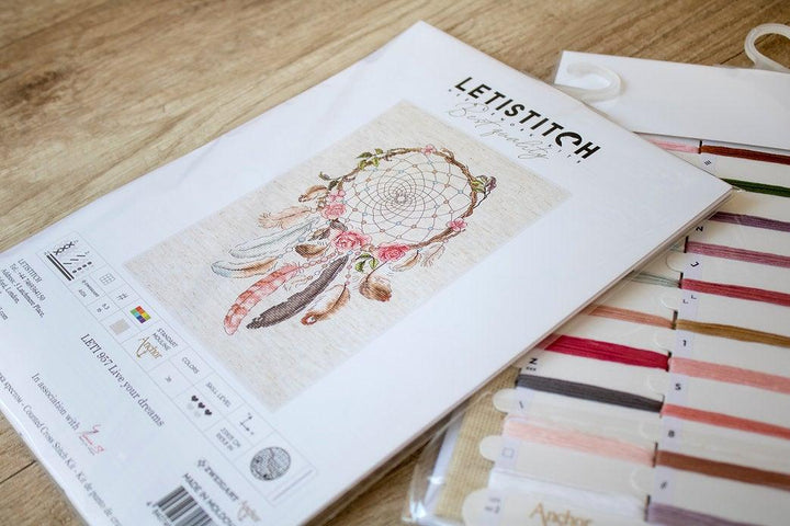 Counted Cross Stitch Kit Live your dreams Leti957