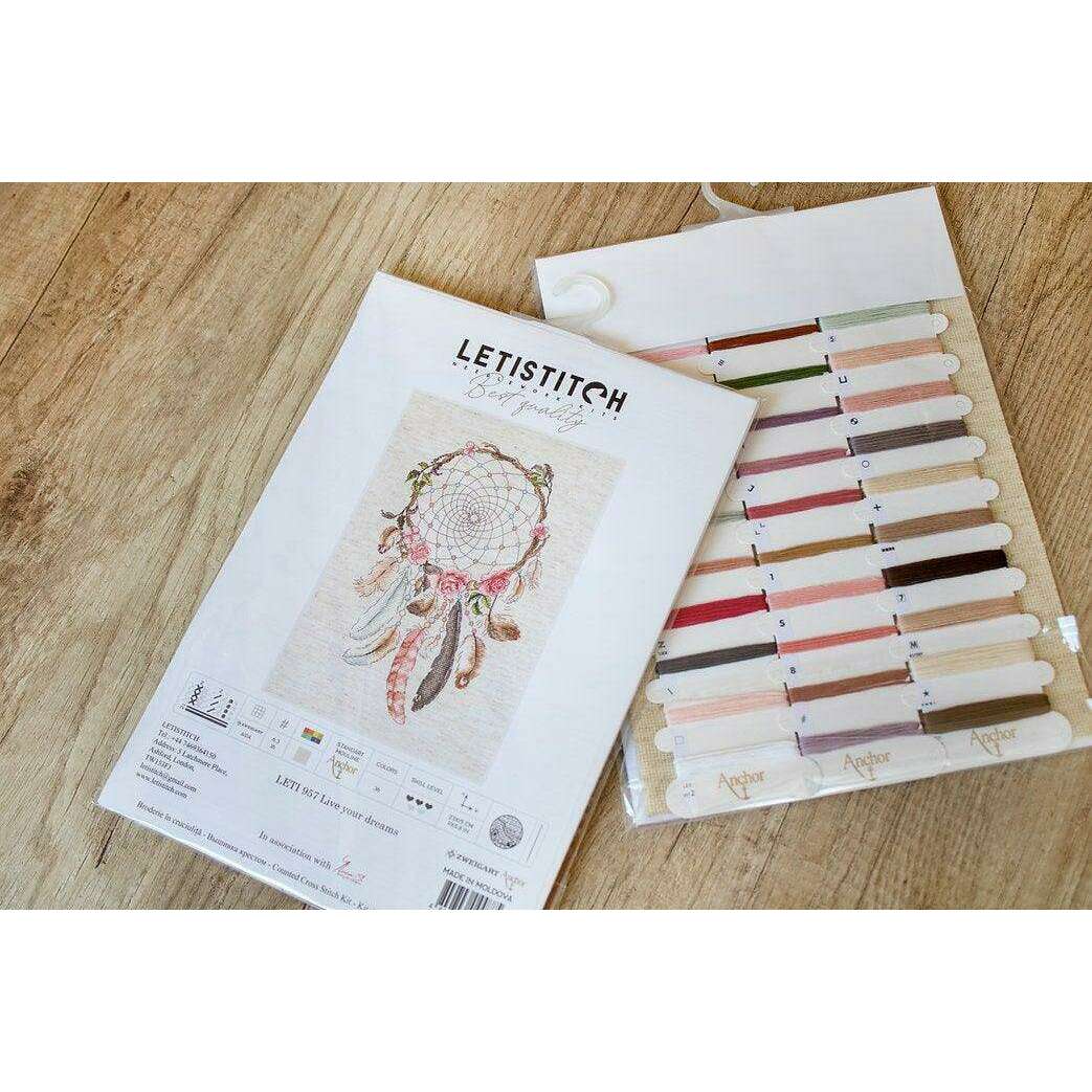 Counted Cross Stitch Kit Live your dreams Leti957