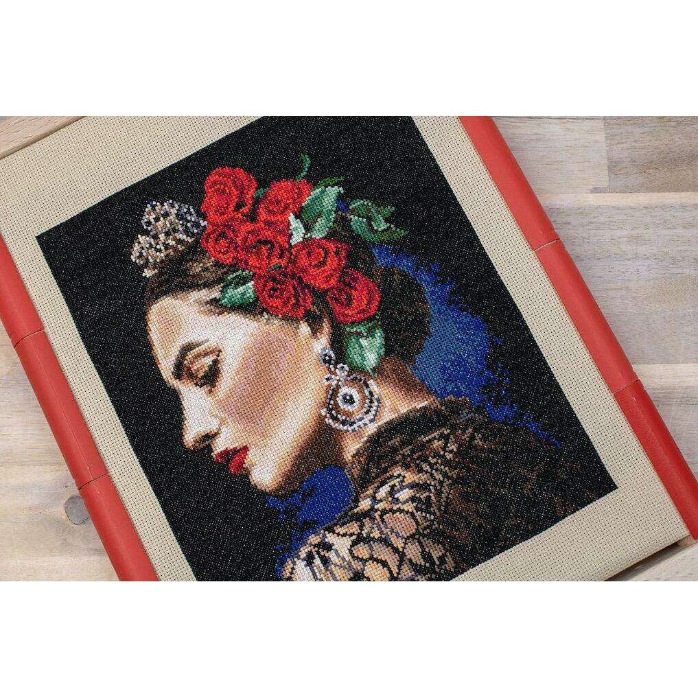 Counted Cross Stitch Kit Muse L8029
