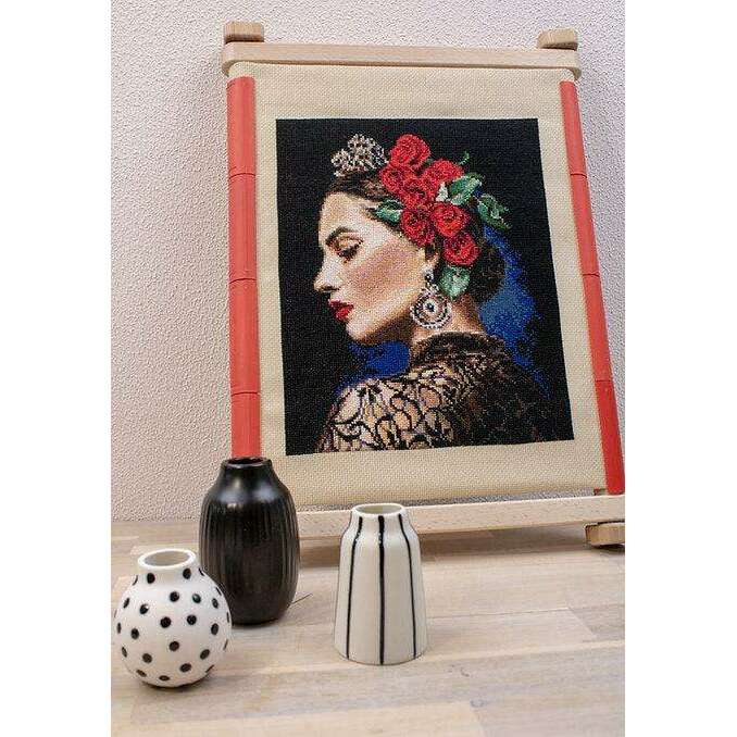 Counted Cross Stitch Kit Muse L8029