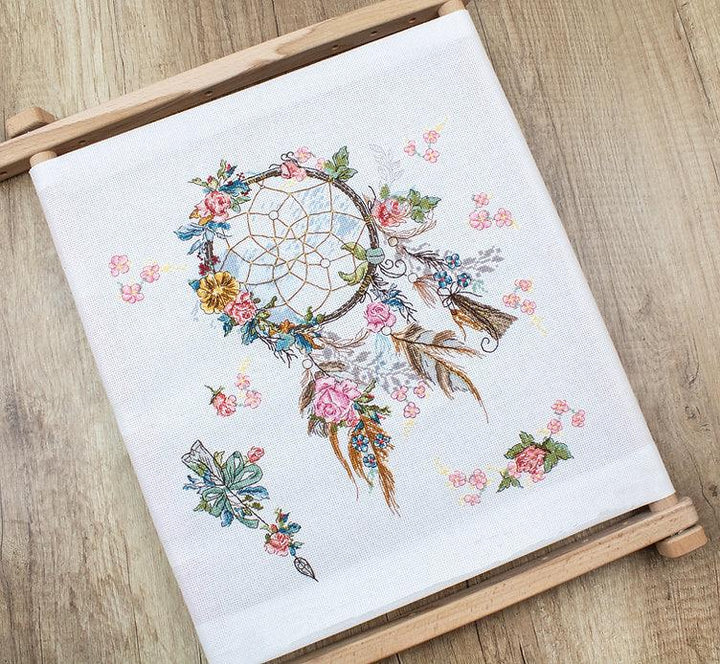 Counted Cross Stitch Kit Spring Dreams L8035